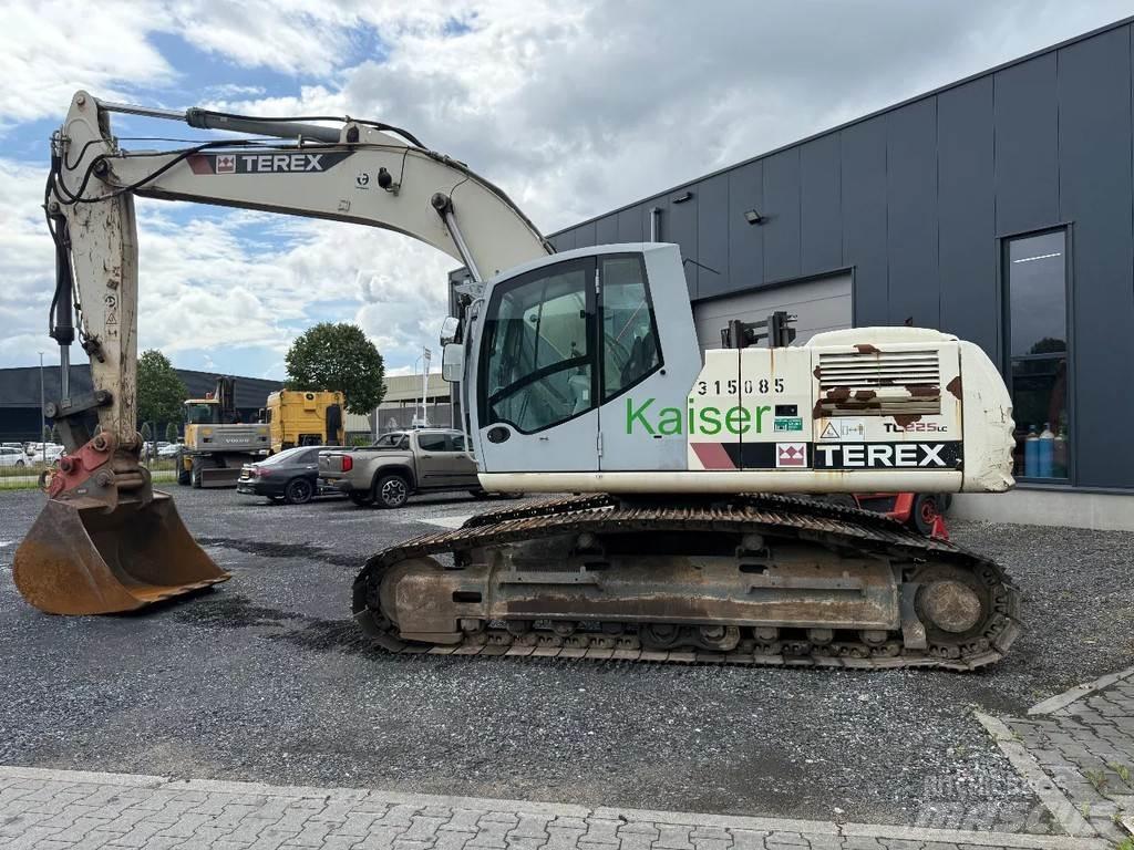 Terex TC225LC حفارات زحافة