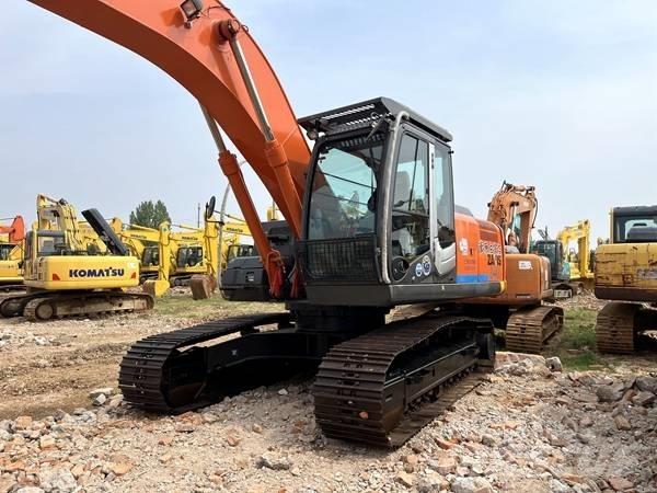 Hitachi zx240 حفارات زحافة