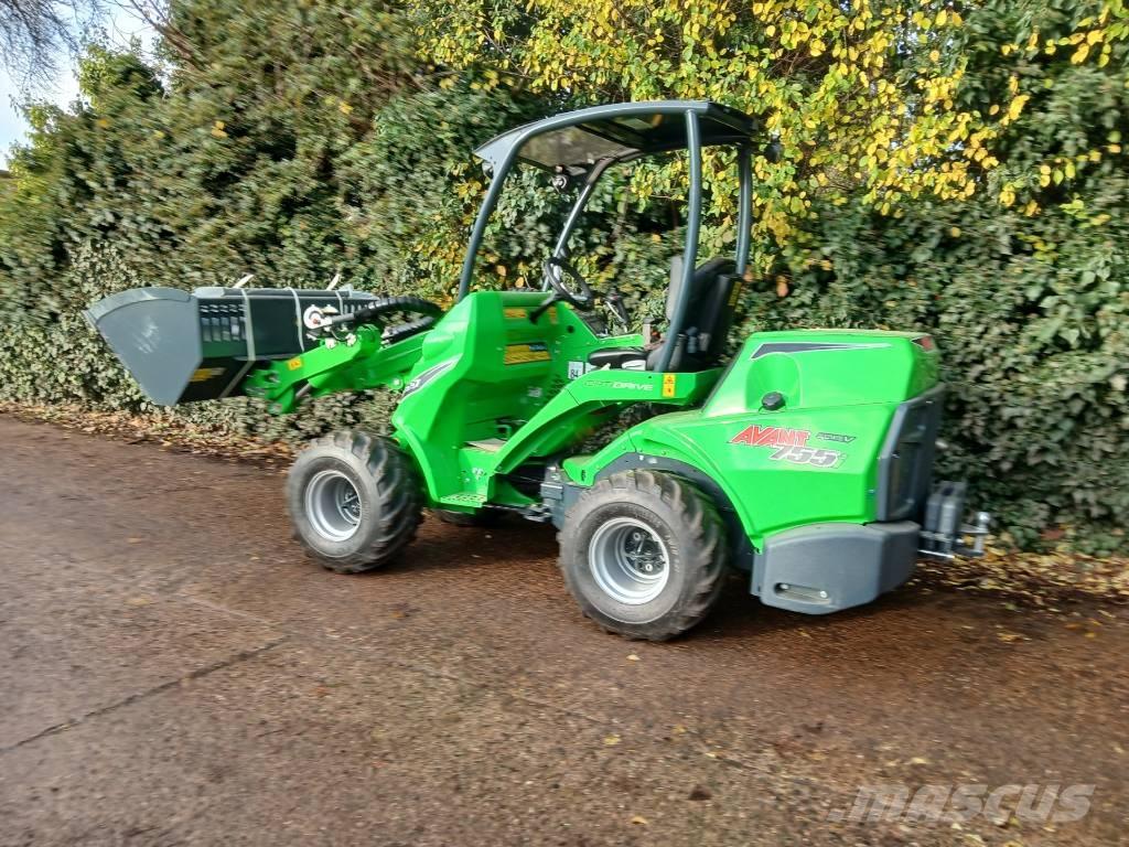 Ex Demo Avant 755i لوادر صغيرة