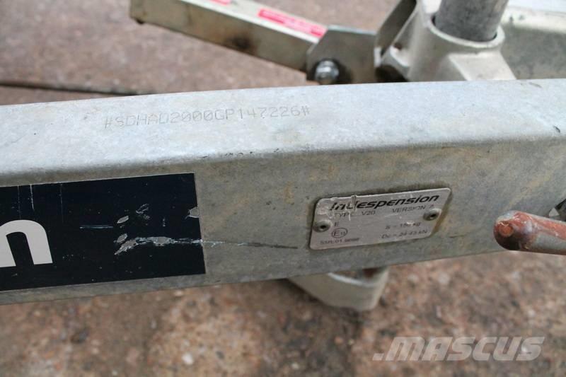 Isuzu 75.150 شاحنات مسطحة / أوناش