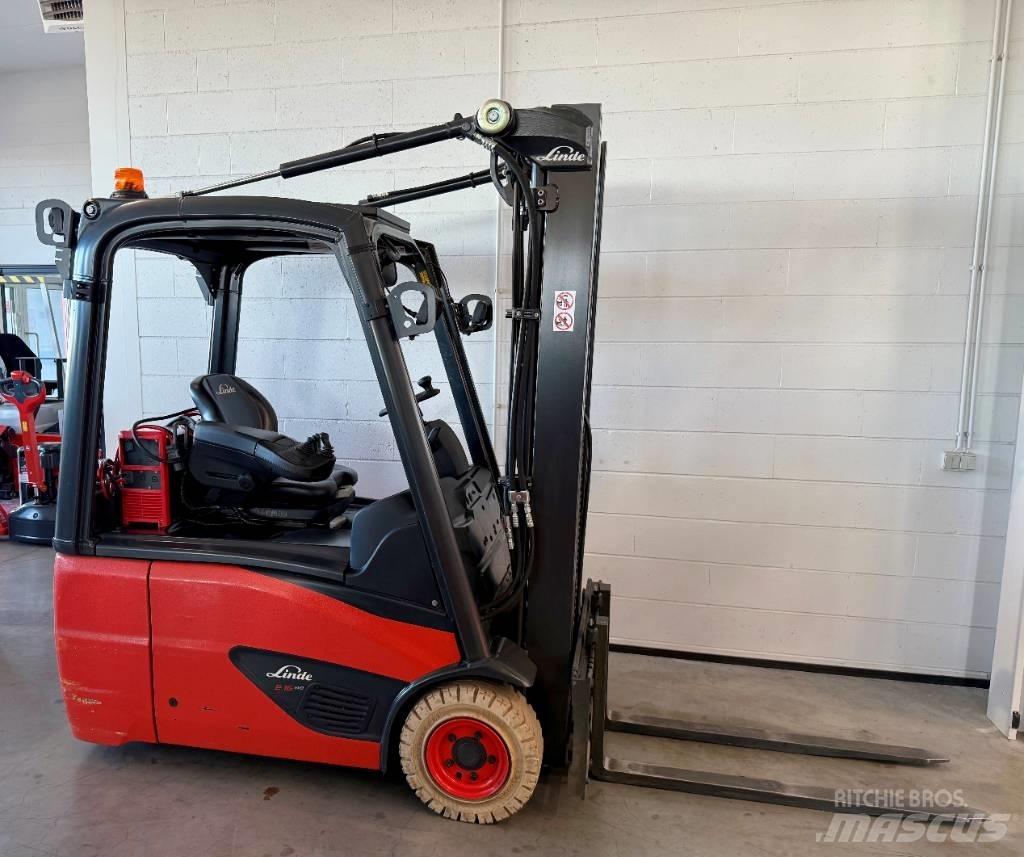 Linde E16/386-02 شاحنات ذات رافعات شوكية تعمل بالكهرباء