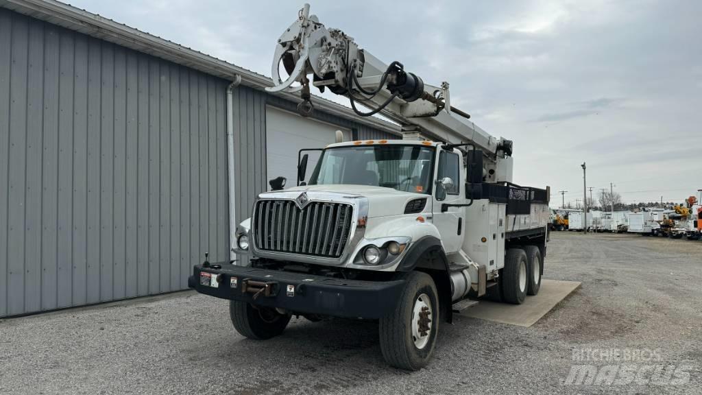 Altec D 4060 TR شاحنات أخرى