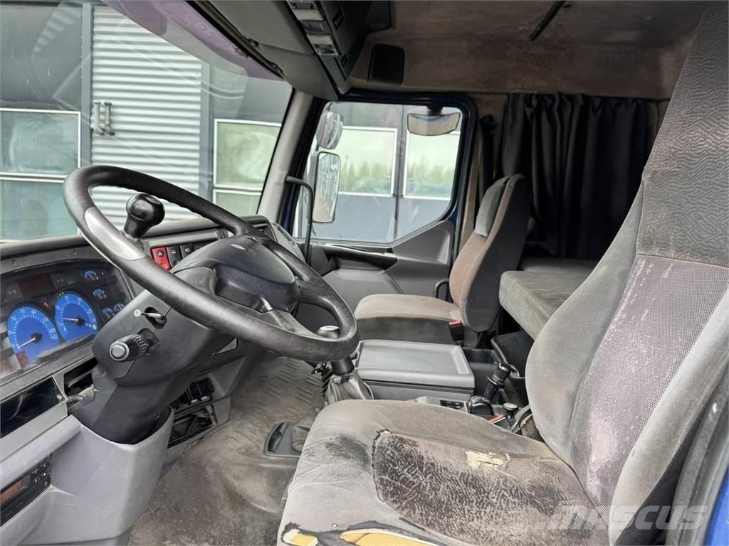 Sisu E12M 10X4 شاحنات قلابة