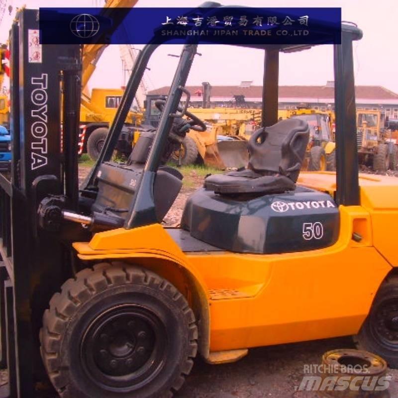 Toyota FD 50 شاحنات الديزل