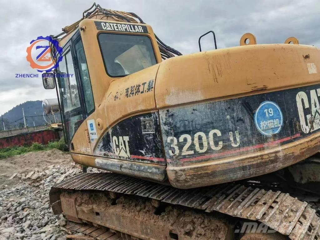 CAT 320 C U حفارات زحافة