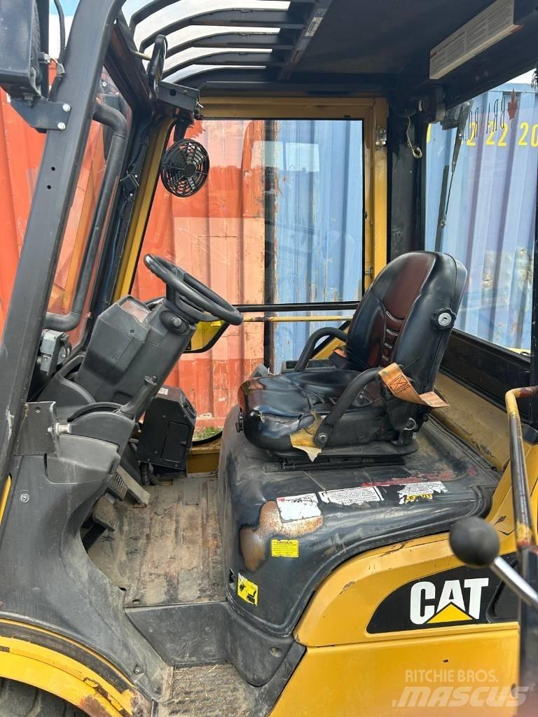 CAT 2P D 6000 شاحنات ذات رافعات شوكية - أخرى