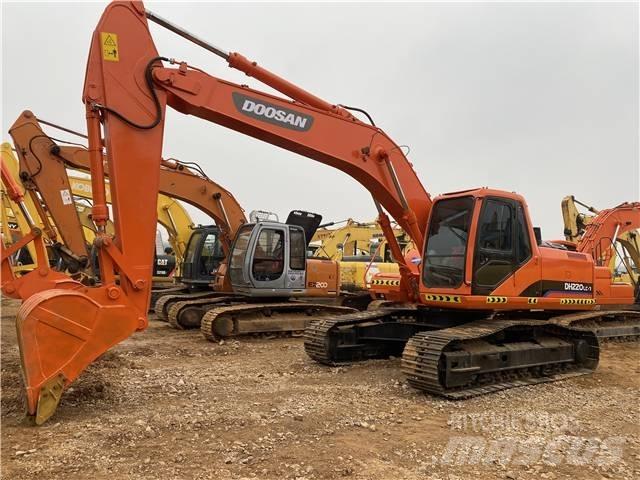 Doosan DH220LC-7 حفارات زحافة