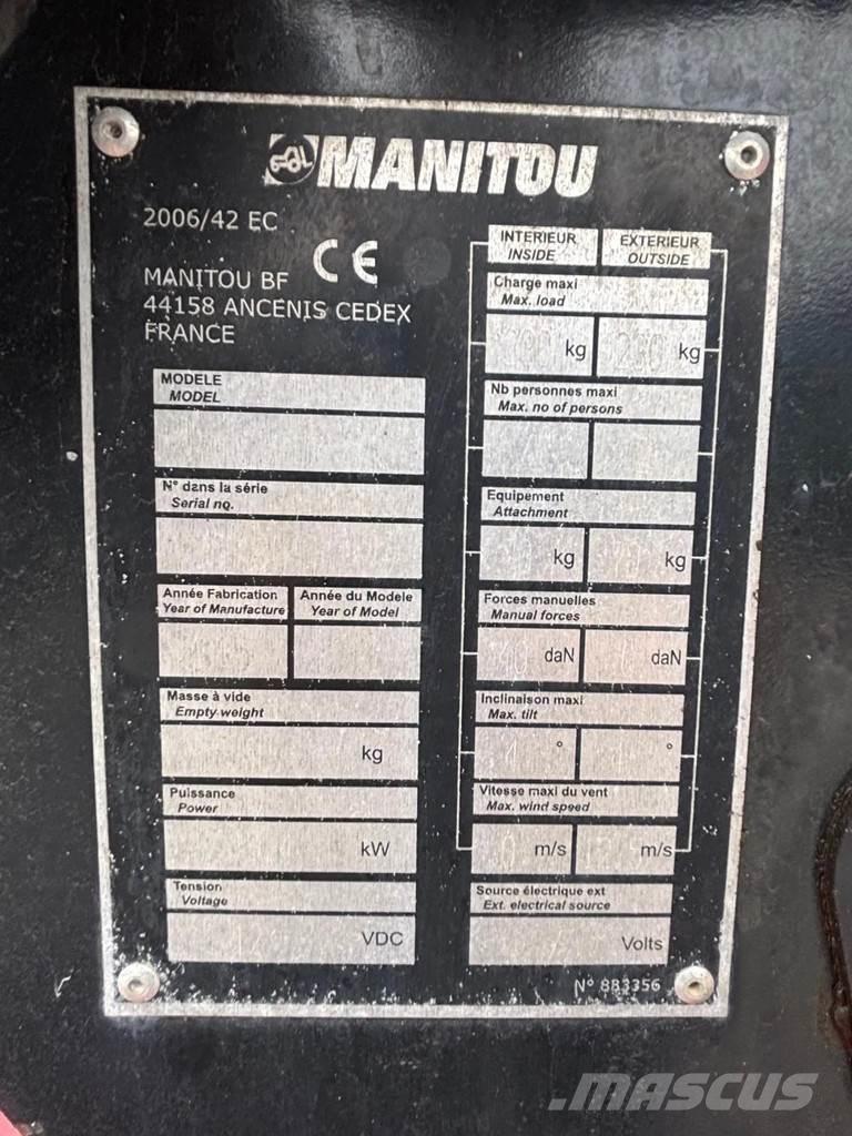 Manitou Man'Go 12 رافعات سلة مفصلية