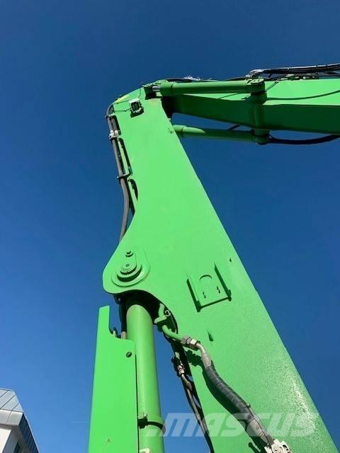 Sennebogen 830R HDD حفارات هدم