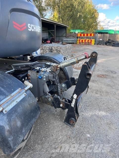 Schaeff TW110 حفارات بعجل