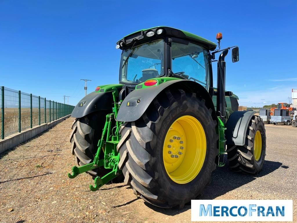 John Deere 6190 R الجرارات