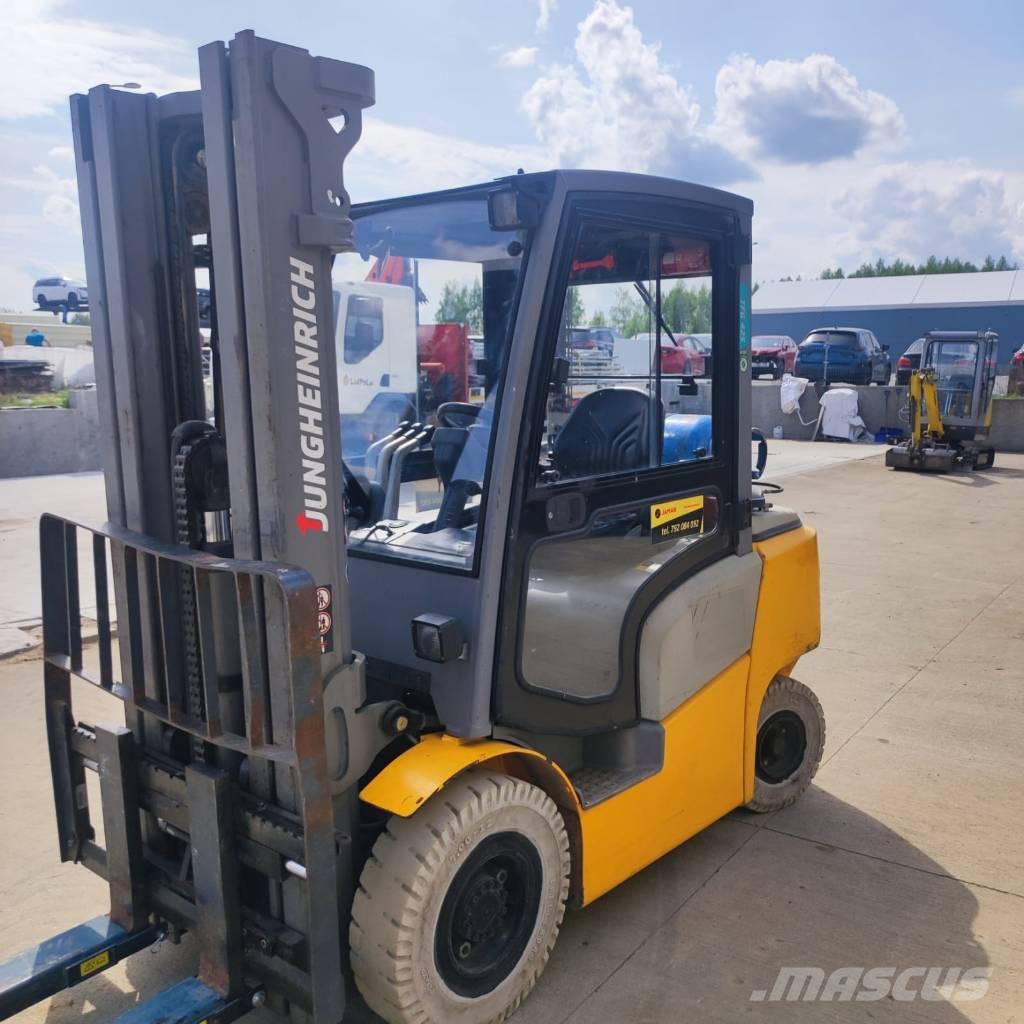 Jungheinrich TFG 425 شاحنات LPG