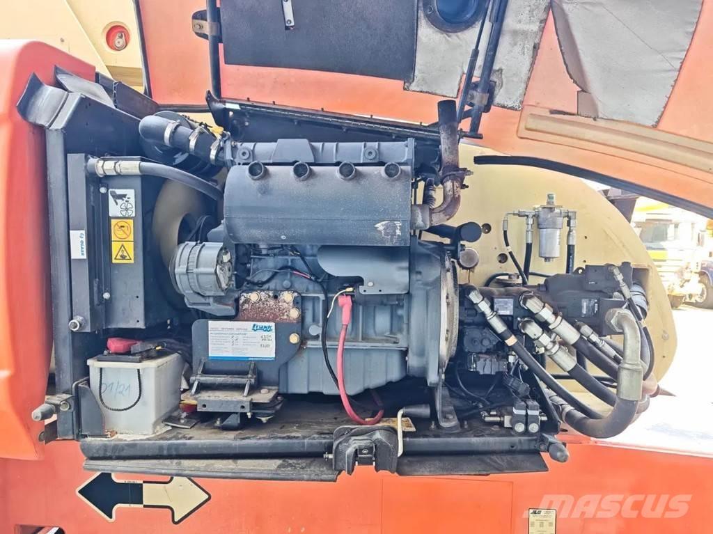 JLG 860 SJ رافعات مقصية الشكل