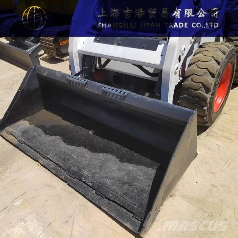 Bobcat S 160 لوادر انزلاقية التوجيه