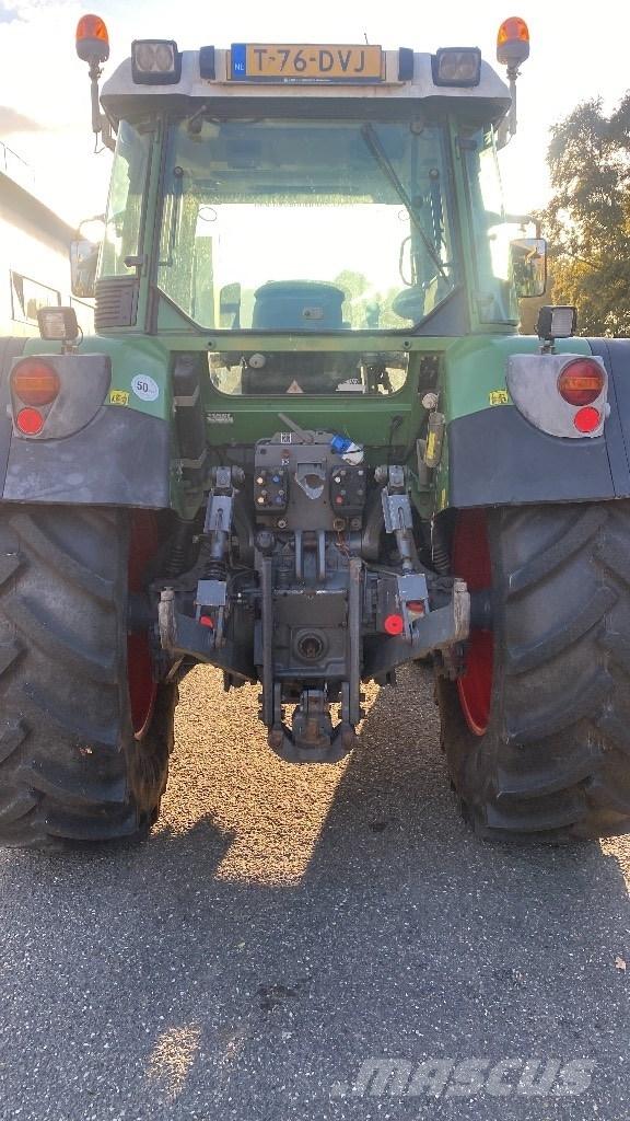 Fendt 415 Vario الجرارات