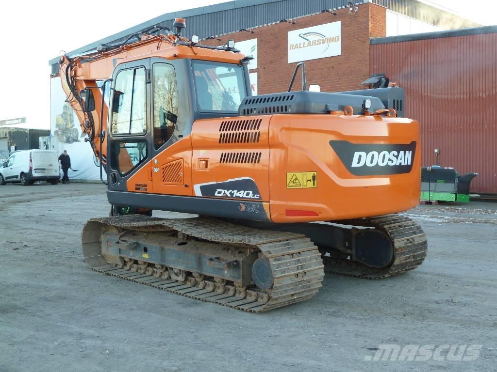 Doosan DX140LC-5 حفارات زحافة