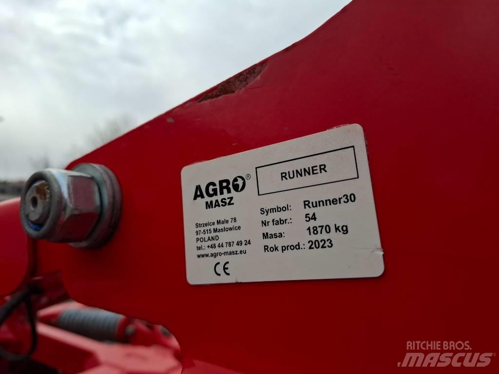 Agro-Masz Runner 30 زراعات