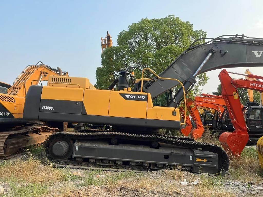 Volvo EC 480 D L حفارات زحافة