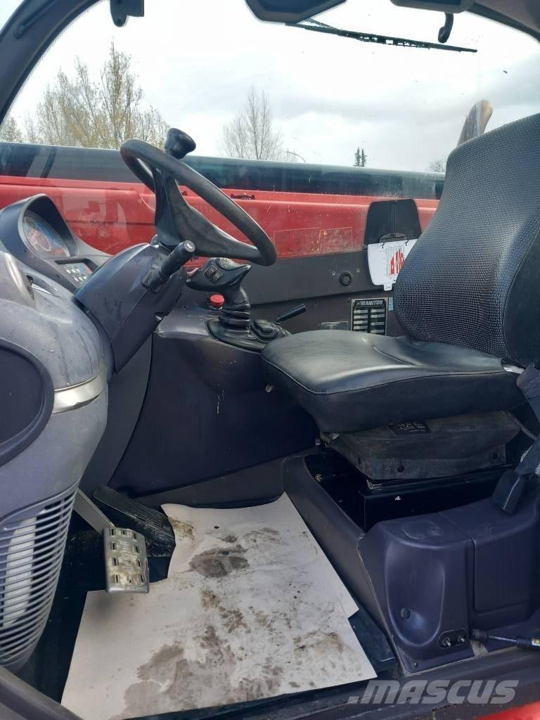 Manitou MT1135 H مناولات متداخلة