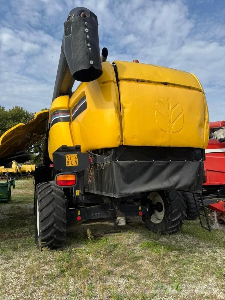 New Holland CX 760 حصادات