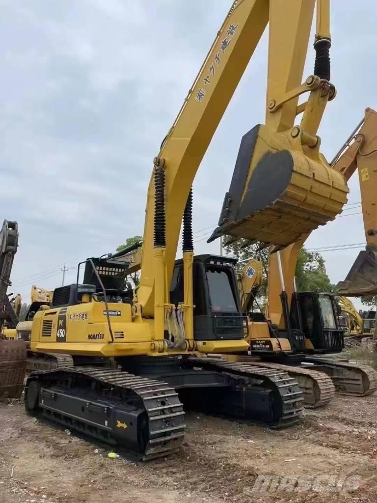 Komatsu PC450-8 حفارات زحافة
