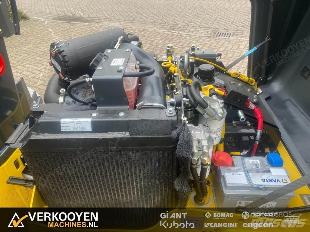Bomag BW120 AD-5 مداحل متنوعة