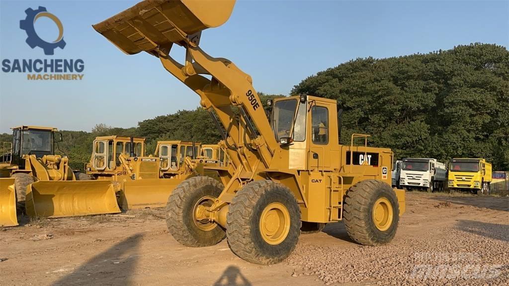 CAT 950 E لوادر بعجل