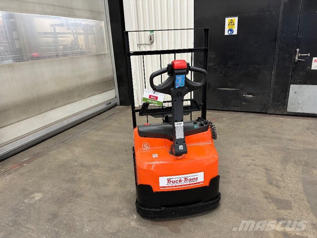 Toyota LWI160 معدات الرفع منخفض المستوى