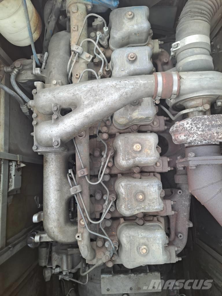 Kobelco 7080 رافعات مجنزرة