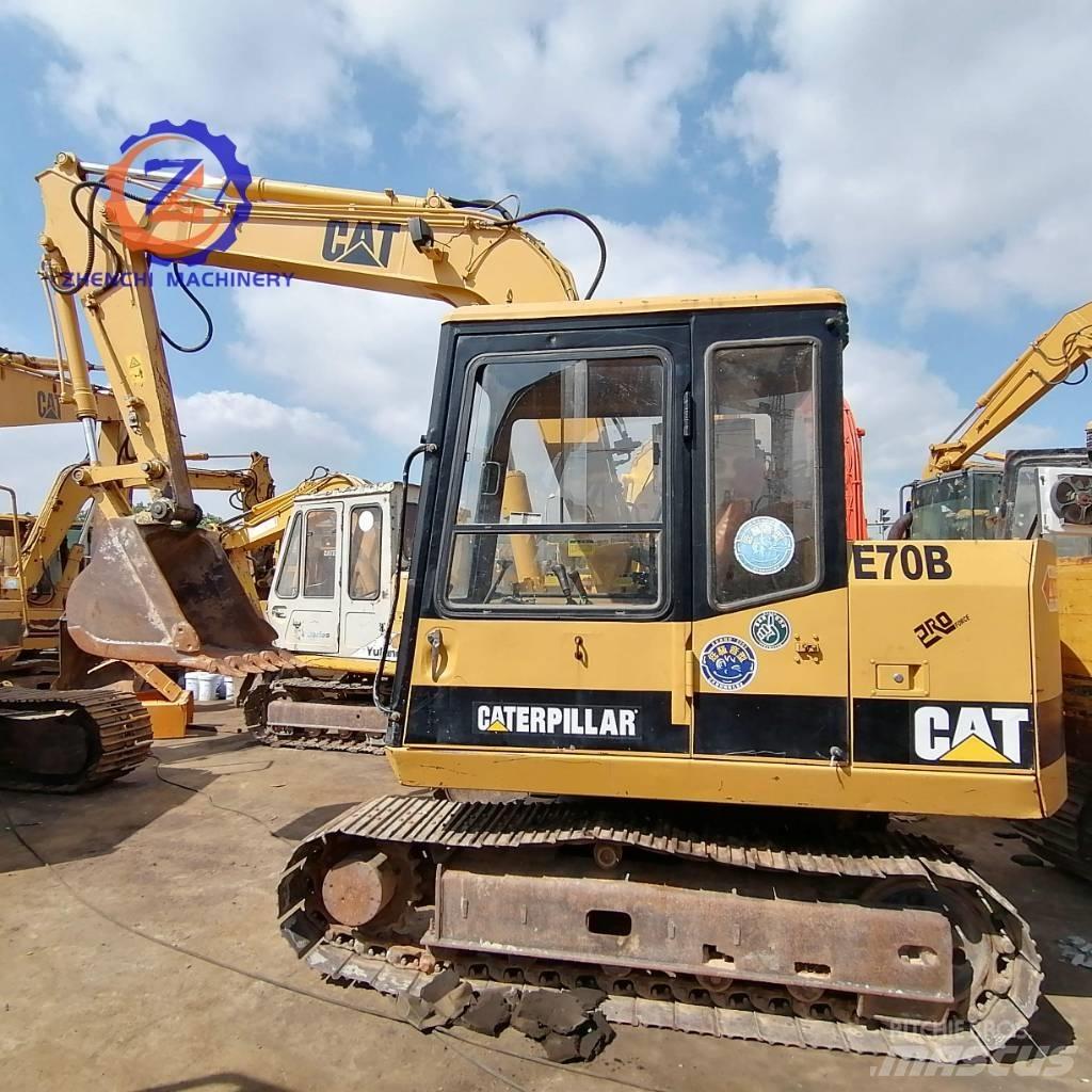 CAT E 70 B حفارات صغيرة أقل من 7 طن (حفارات صغيرة)