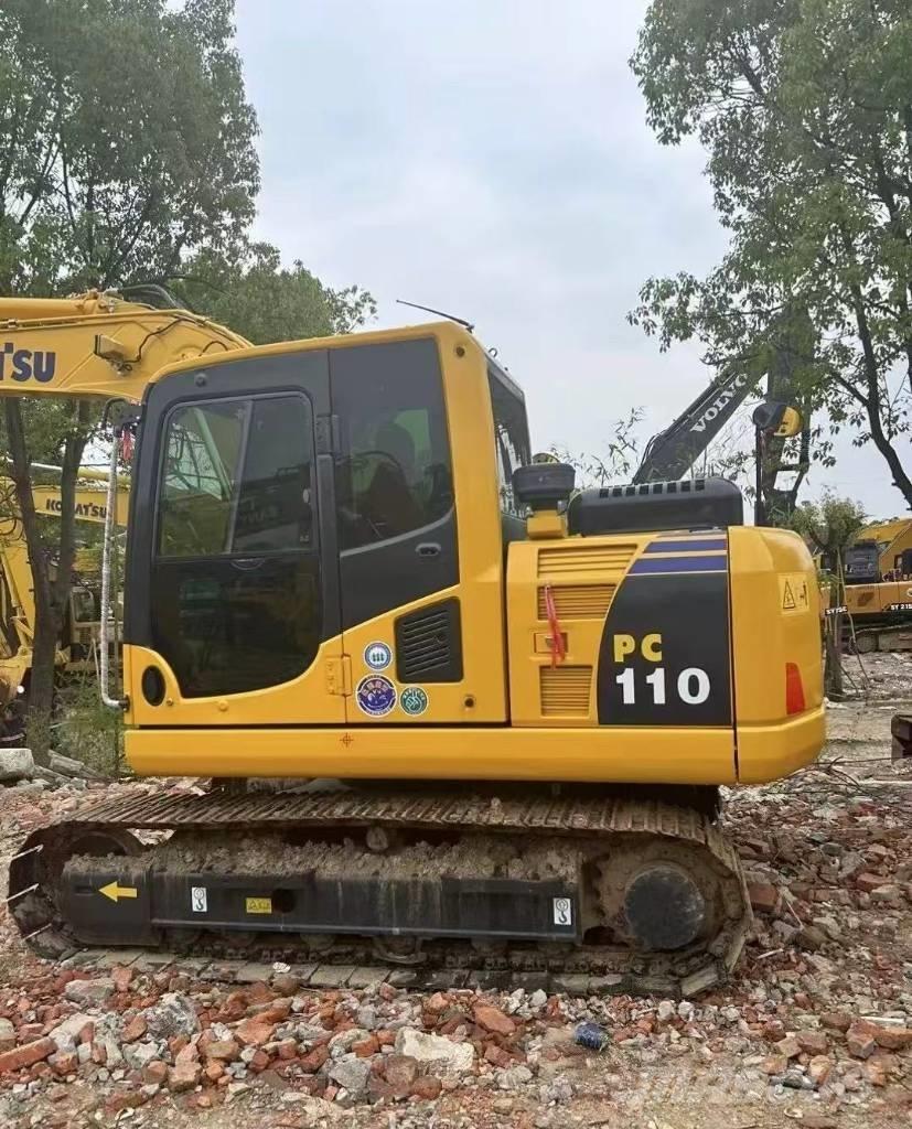 Komatsu PC 110 حفارات زحافة