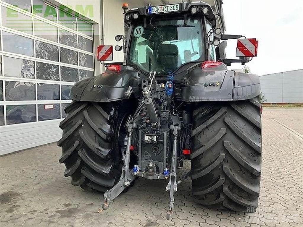 Valtra q305 الجرارات