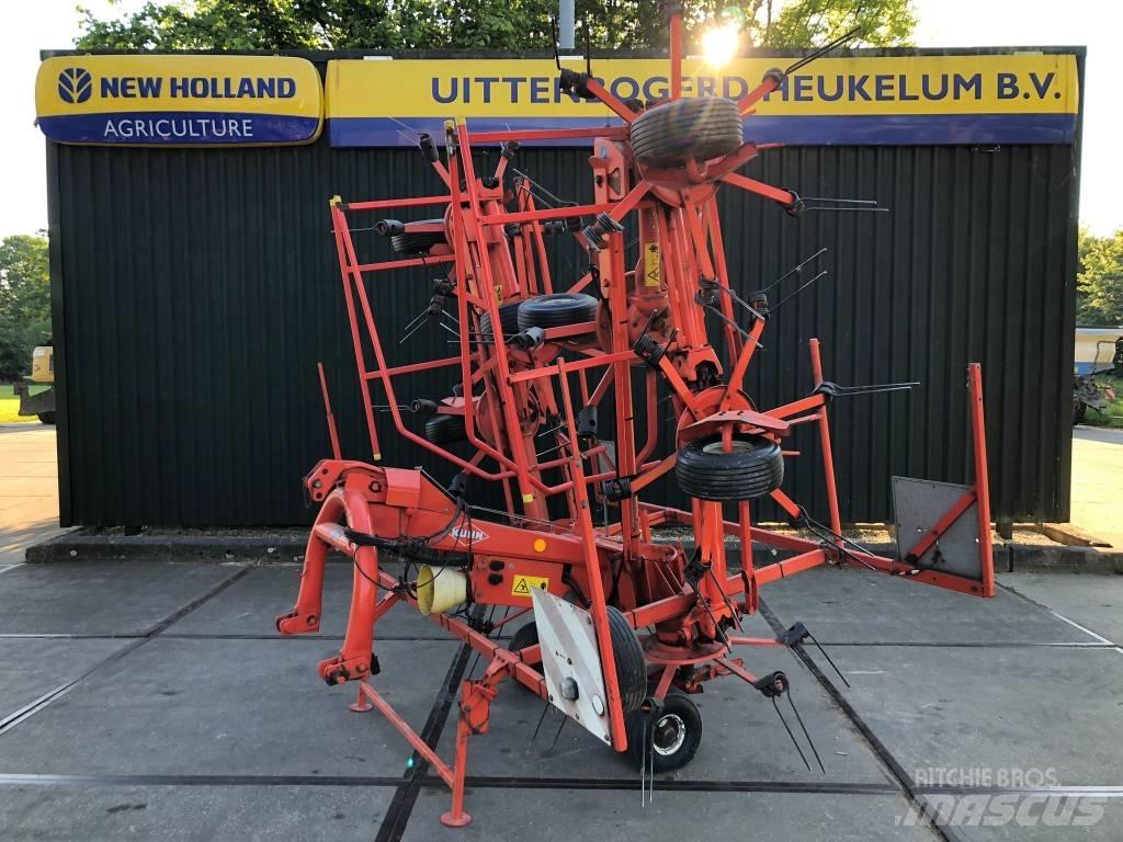 Kuhn GF 8501 M H O مكابس وميبسات التبن