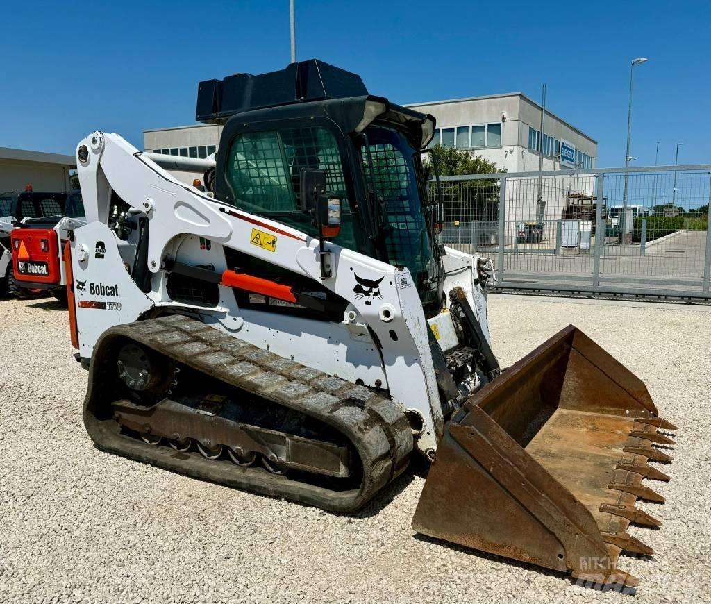 Bobcat T 770 لوادر زحافة