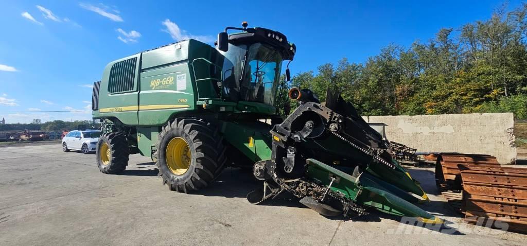John Deere T 550 حصادات