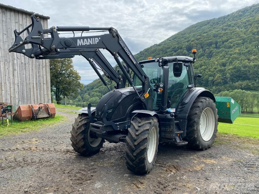 Valtra N134  HiTECH الجرارات