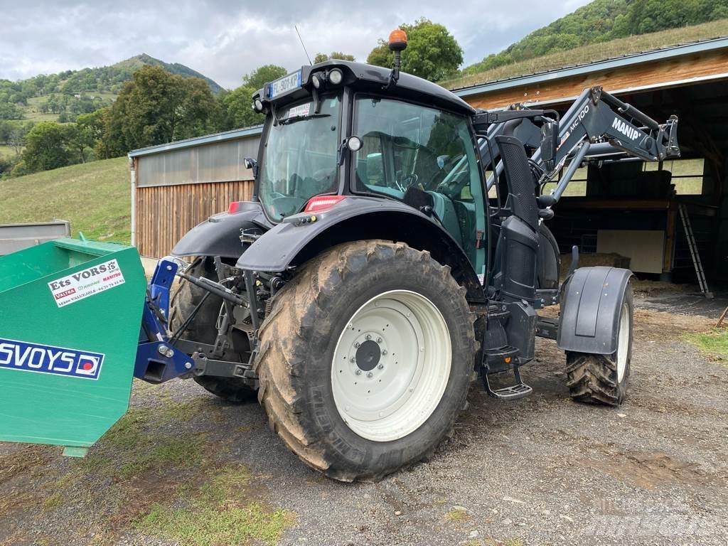 Valtra N134  HiTECH الجرارات