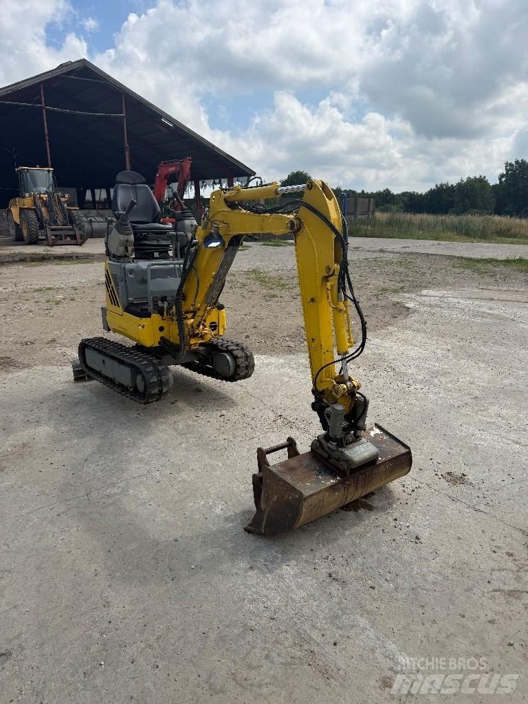 New Holland E 09 SR حفارات صغيرة أقل من 7 طن (حفارات صغيرة)