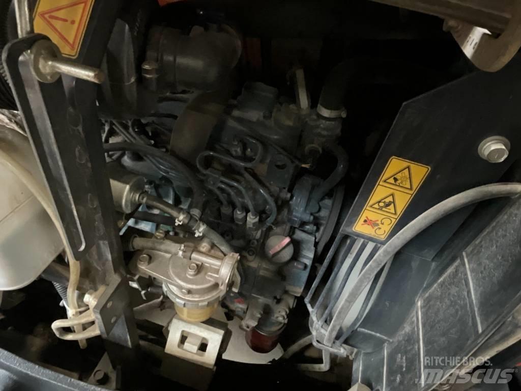 Kubota KX 61-3 حفارات صغيرة أقل من 7 طن (حفارات صغيرة)