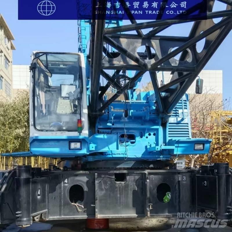 Hitachi SCX2500 رافعات مجنزرة