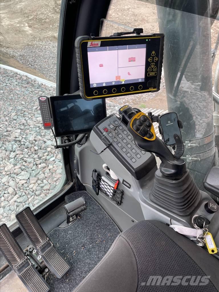 Liebherr R926 حفارات طويلة الذراع