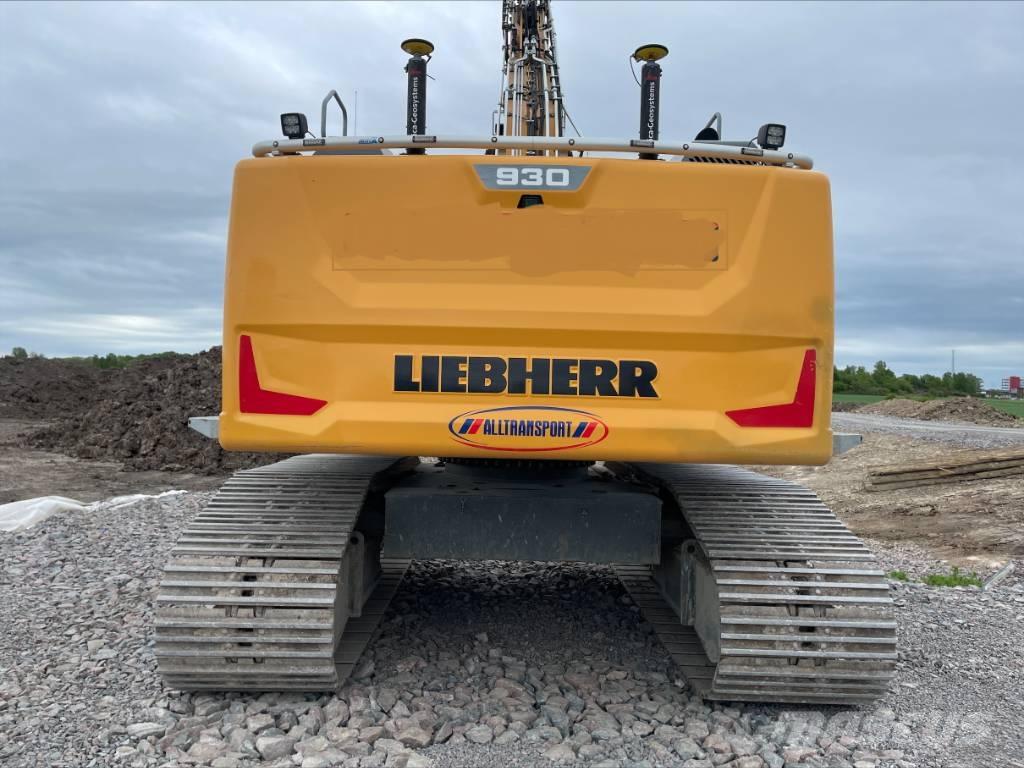 Liebherr R930 حفارات طويلة الذراع