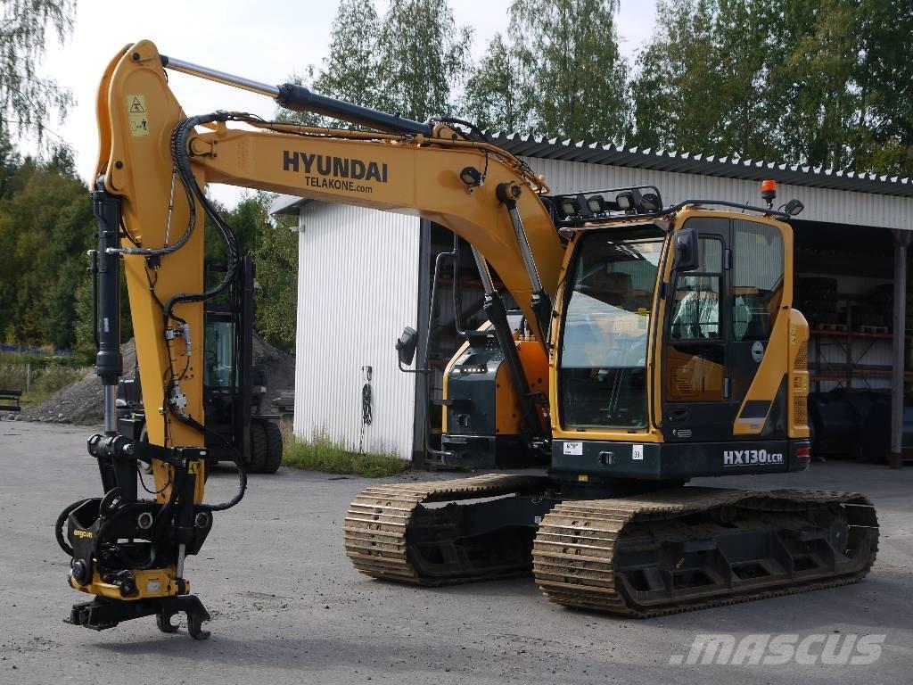 Hyundai HX 130 LCR حفارات زحافة