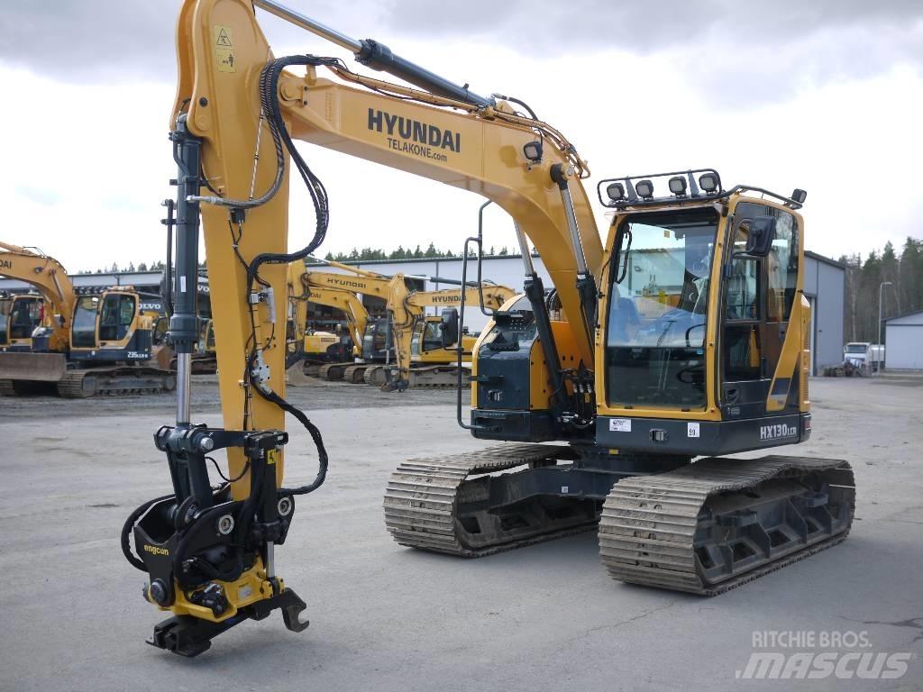 Hyundai HX 130 LCR حفارات زحافة