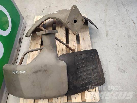 Atlas AR 65 fender كابينة والداخلية