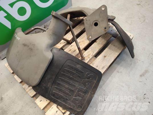 Atlas AR 65 fender كابينة والداخلية
