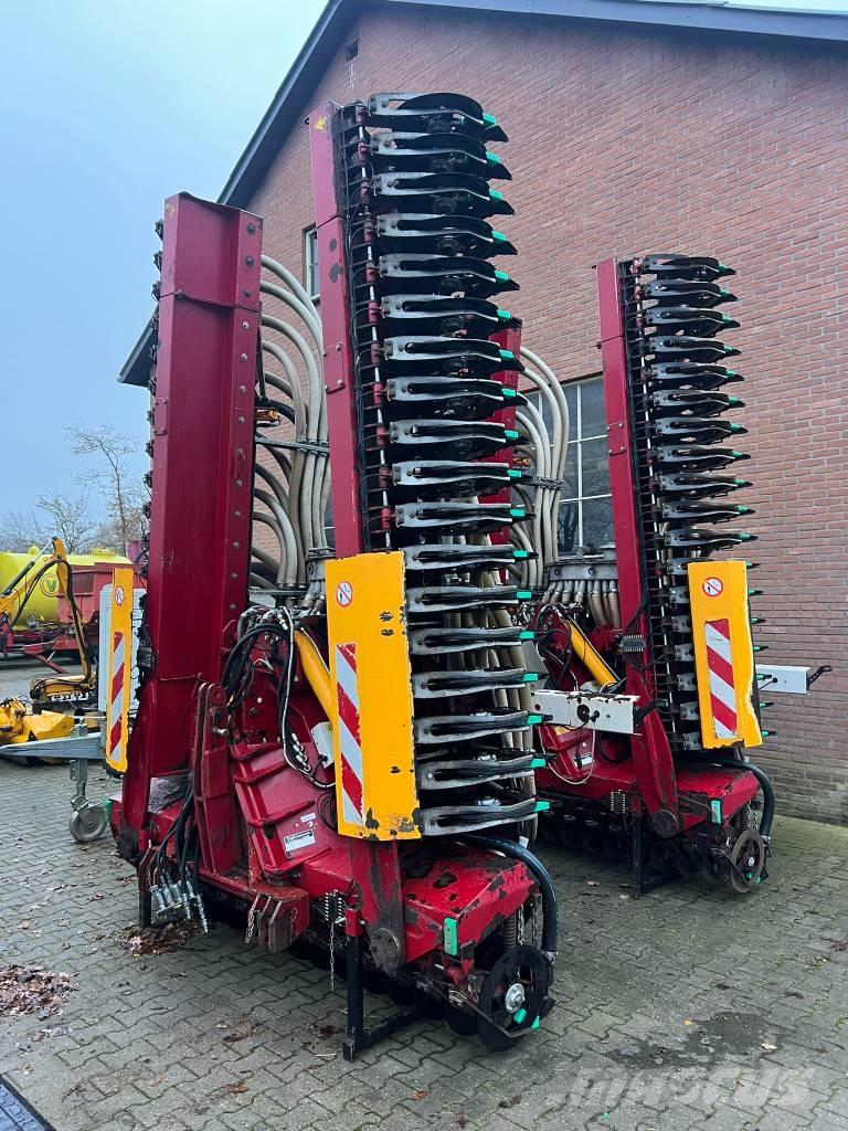 Vredo ZB3-9152 معدات توزيع السماد العضوي