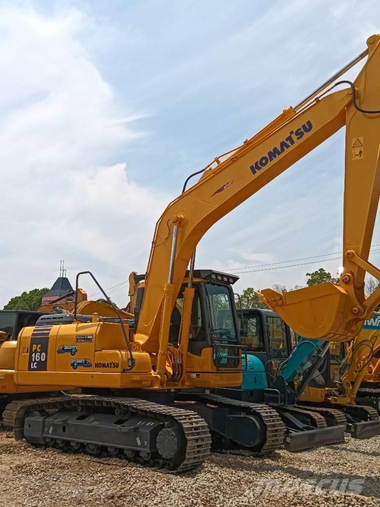 Komatsu PC 160 حفارات زحافة