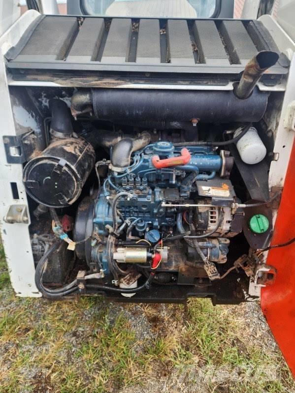 Bobcat S 185 لوادر انزلاقية التوجيه