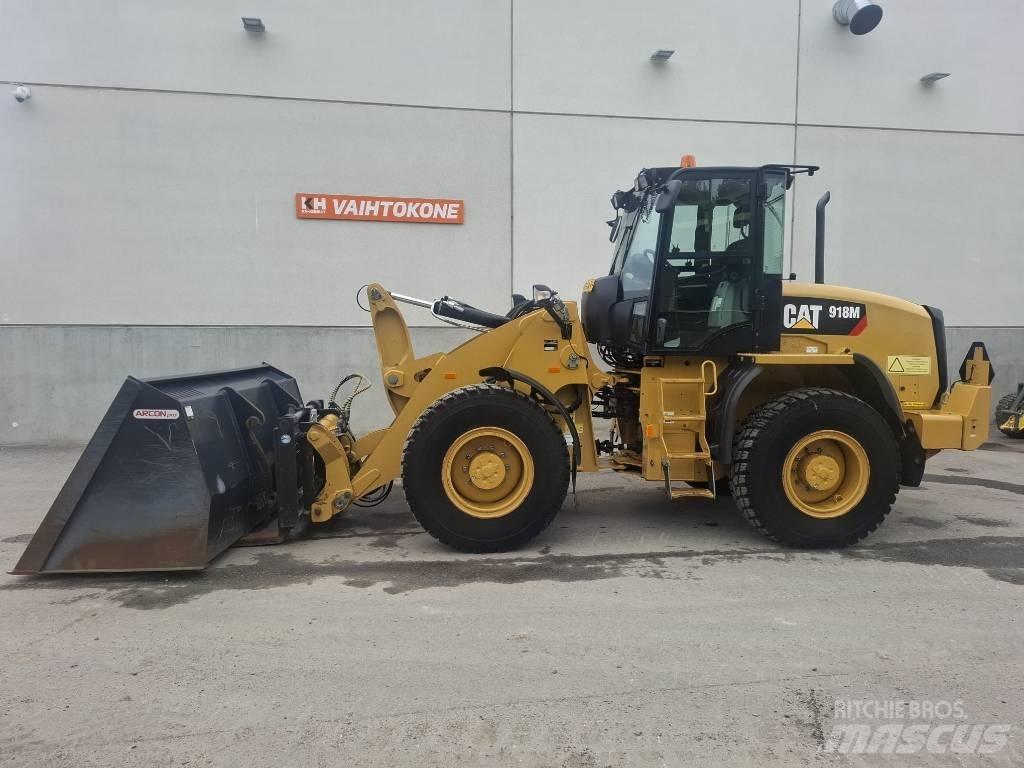 CAT 918 M لوادر بعجل